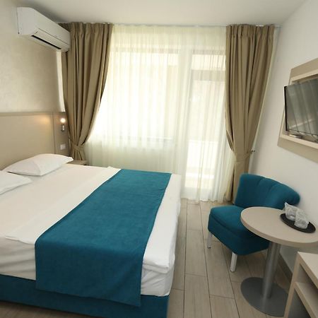 Hotel Delfin Mamaia Eksteriør billede