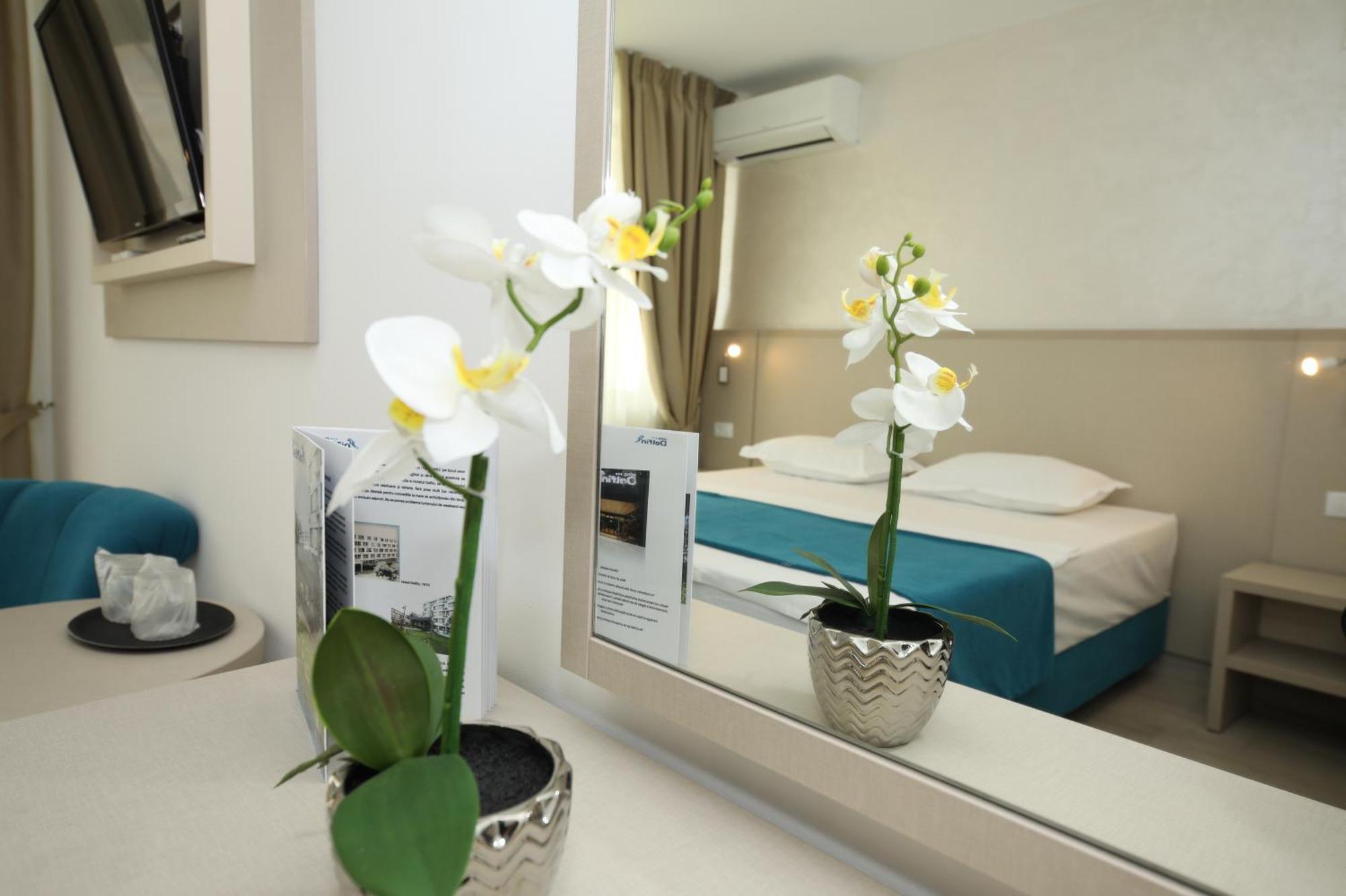 Hotel Delfin Mamaia Eksteriør billede